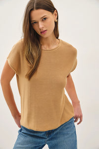 Boxy Short Sleeve Sweater With Raw Seam