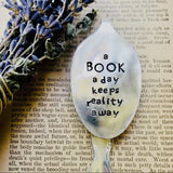 Spoon book marks