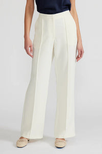 Tara Pant
