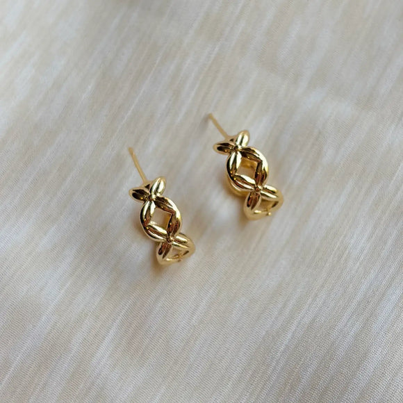 Criss-Cross Hoop Earrings | Gold | Stud Post Hoops